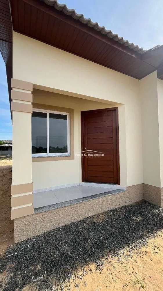 Casa, 3 quartos, 72 m² - Foto 2