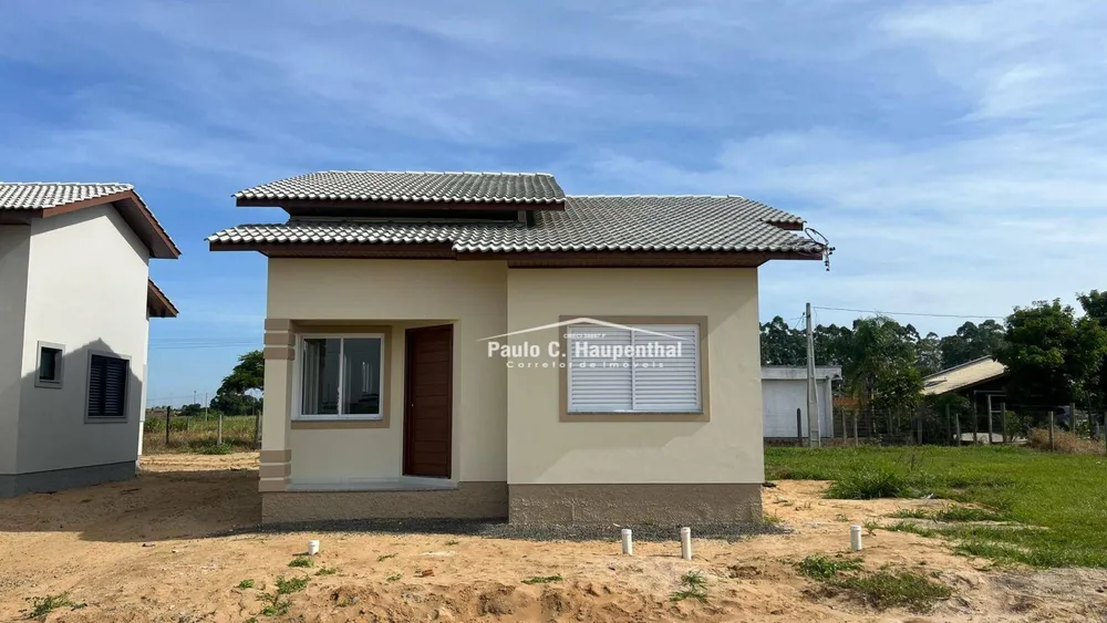 Casa, 3 quartos, 72 m² - Foto 1