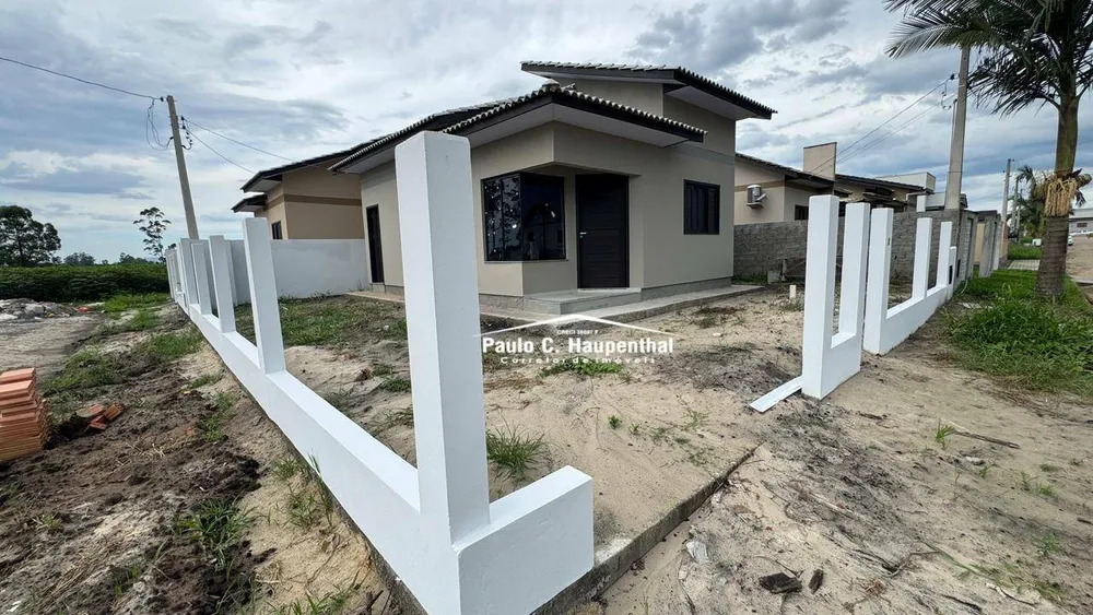 Casa, 3 quartos, 64 m² - Foto 2