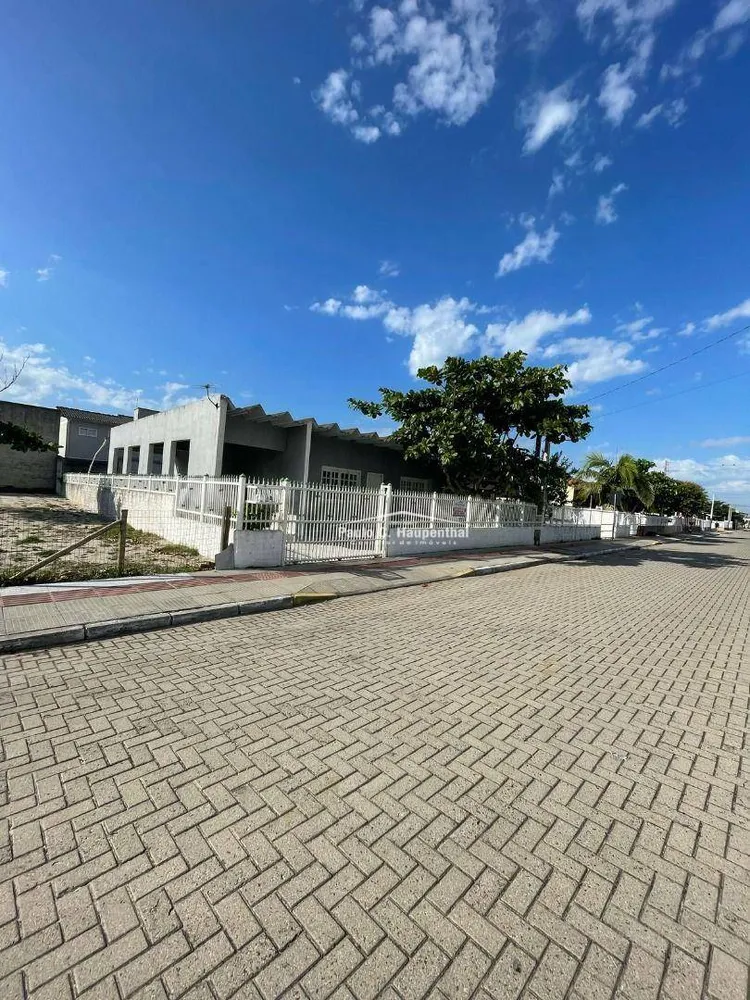 Casa, 3 quartos, 130 m² - Foto 2