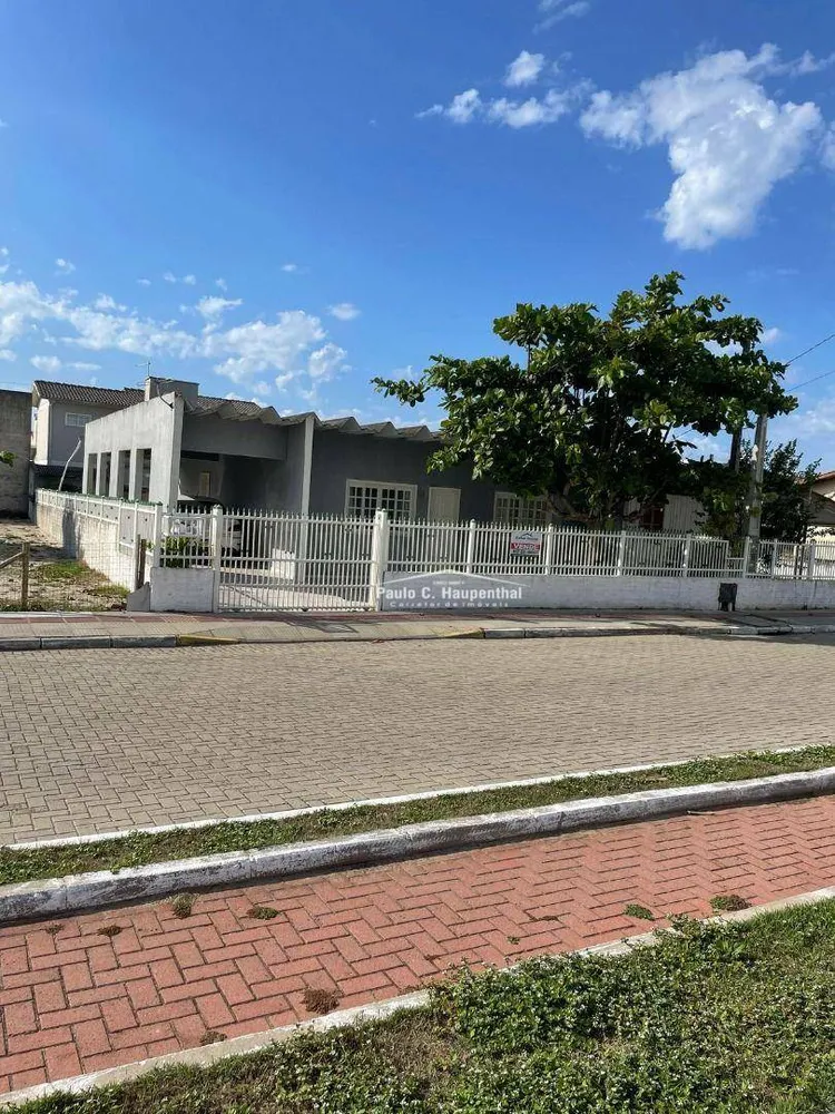 Casa, 3 quartos, 130 m² - Foto 1