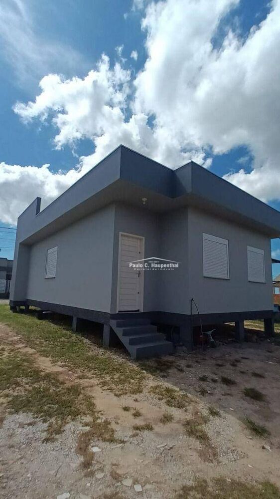 Casa à venda com 3 quartos, 75m² - Foto 3
