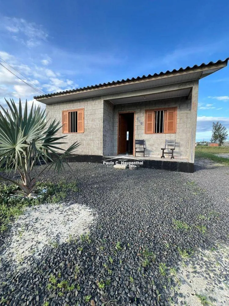 Casa, 2 quartos, 63 m² - Foto 1
