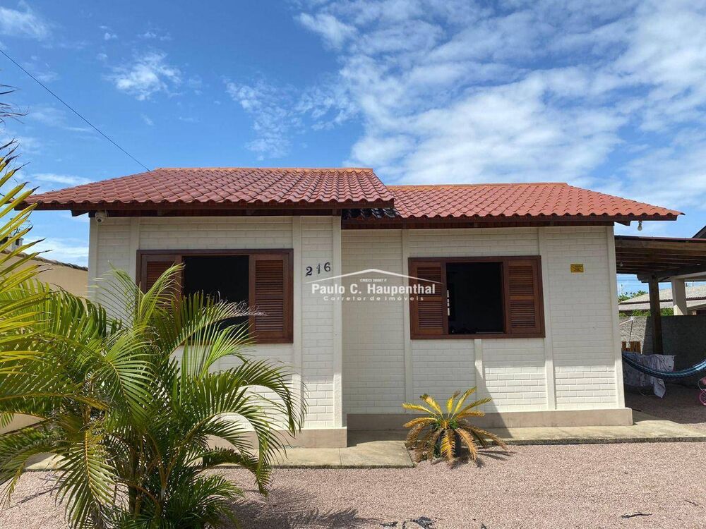 Casa, 2 quartos, 62 m² - Foto 1