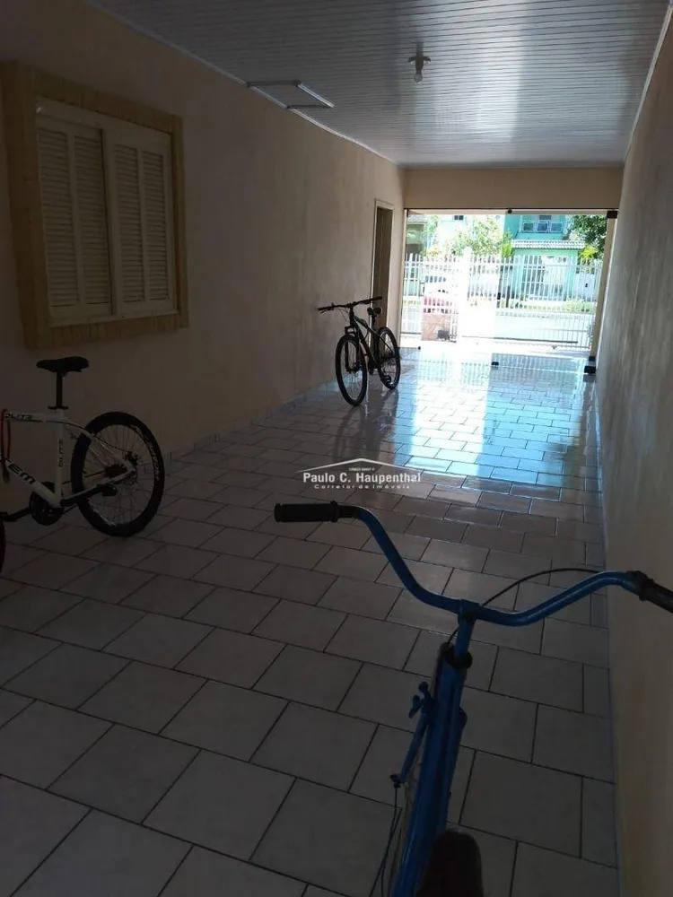 Casa, 5 quartos, 241 m² - Foto 3