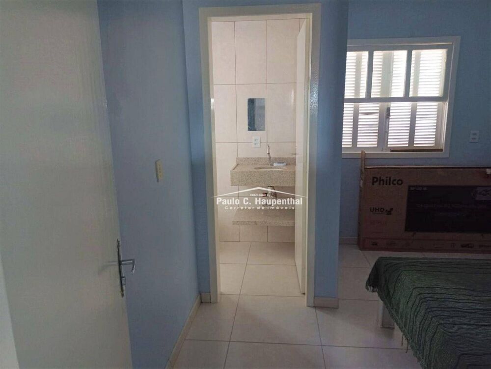 Casa, 3 quartos, 187 m² - Foto 2