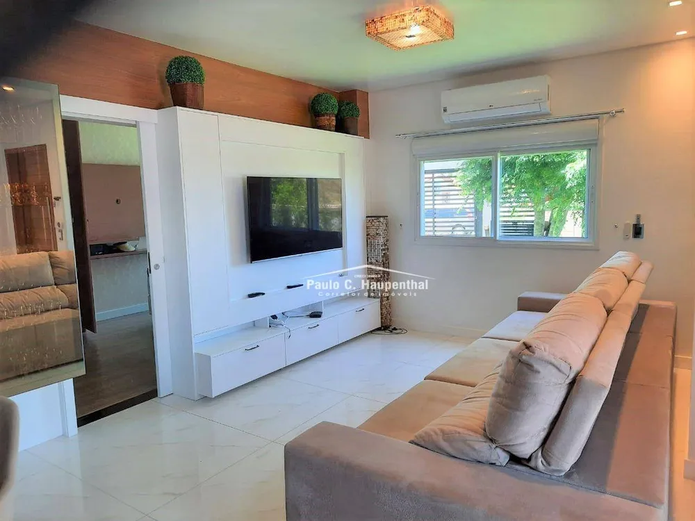 Casa, 4 quartos, 222 m² - Foto 2