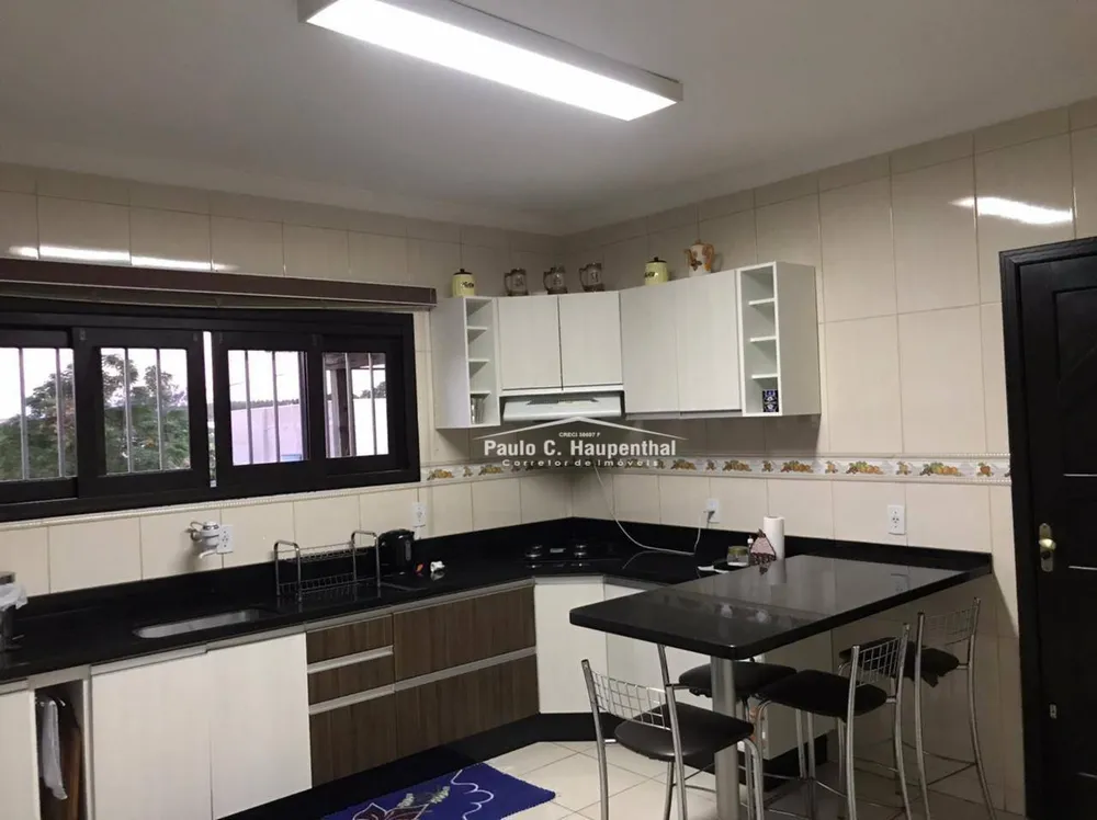 Casa, 3 quartos, 650 m² - Foto 3