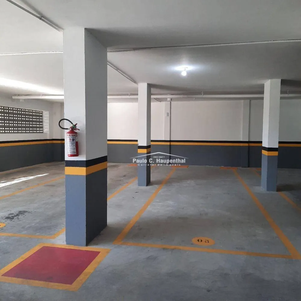 Apartamento, 3 quartos, 134 m² - Foto 2