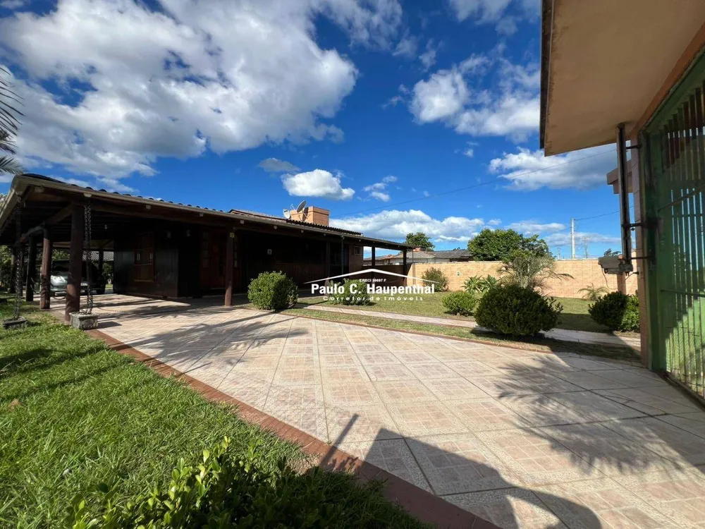 Chácara, 3 quartos, 960 m² - Foto 1