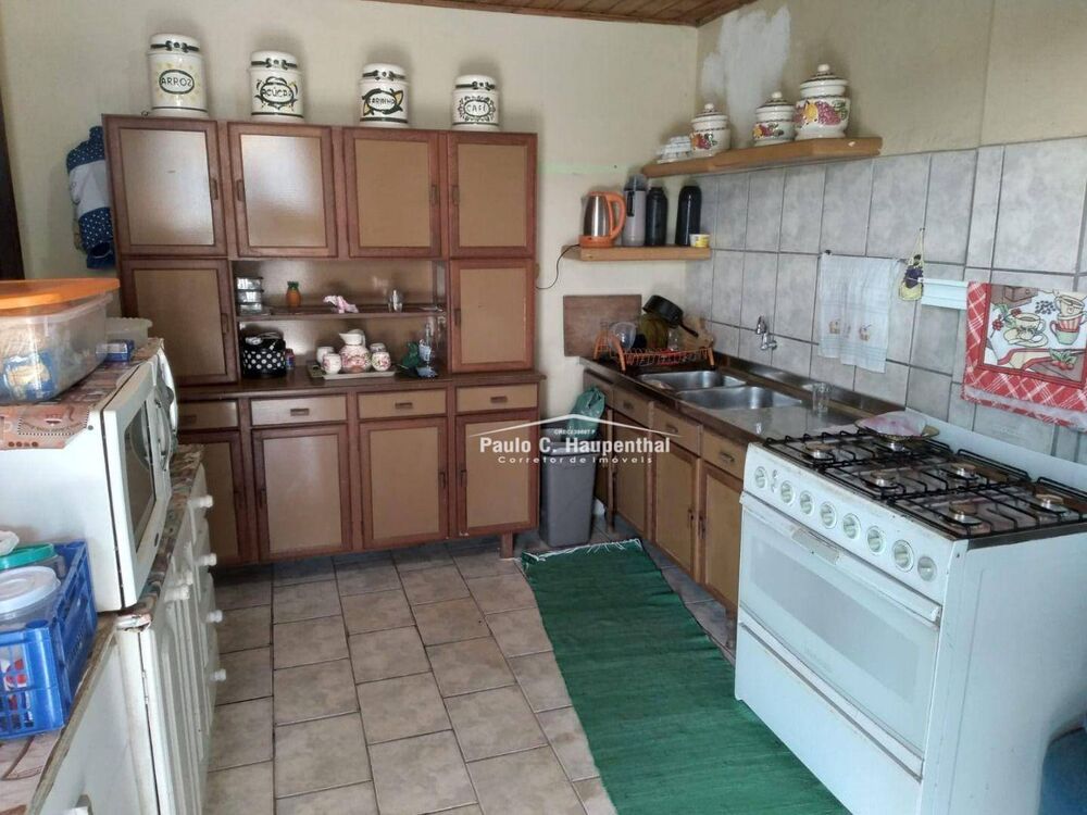 Casa, 7 quartos, 180 m² - Foto 1