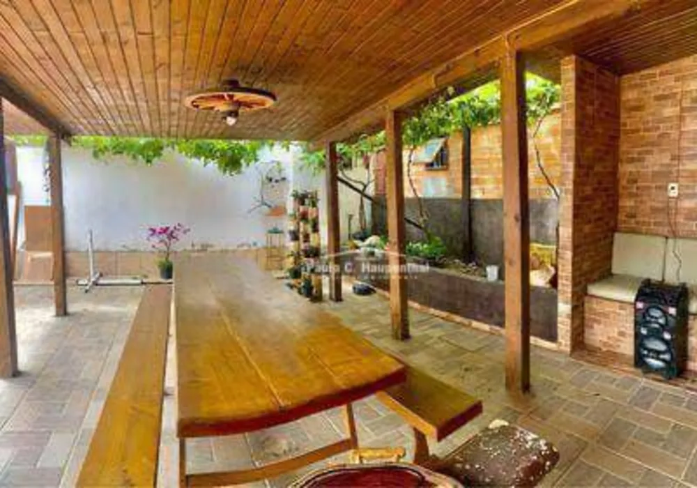 Casa, 4 quartos, 223 m² - Foto 9
