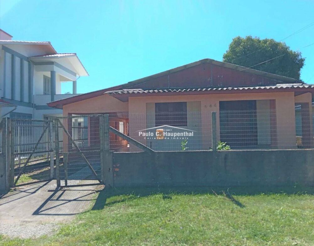 Casa à venda com 3 quartos, 300M2 - Foto 1