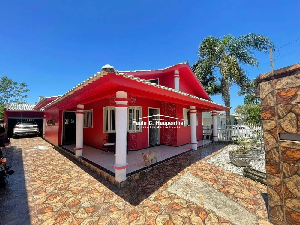 Casa, 3 quartos, 180 m² - Foto 1