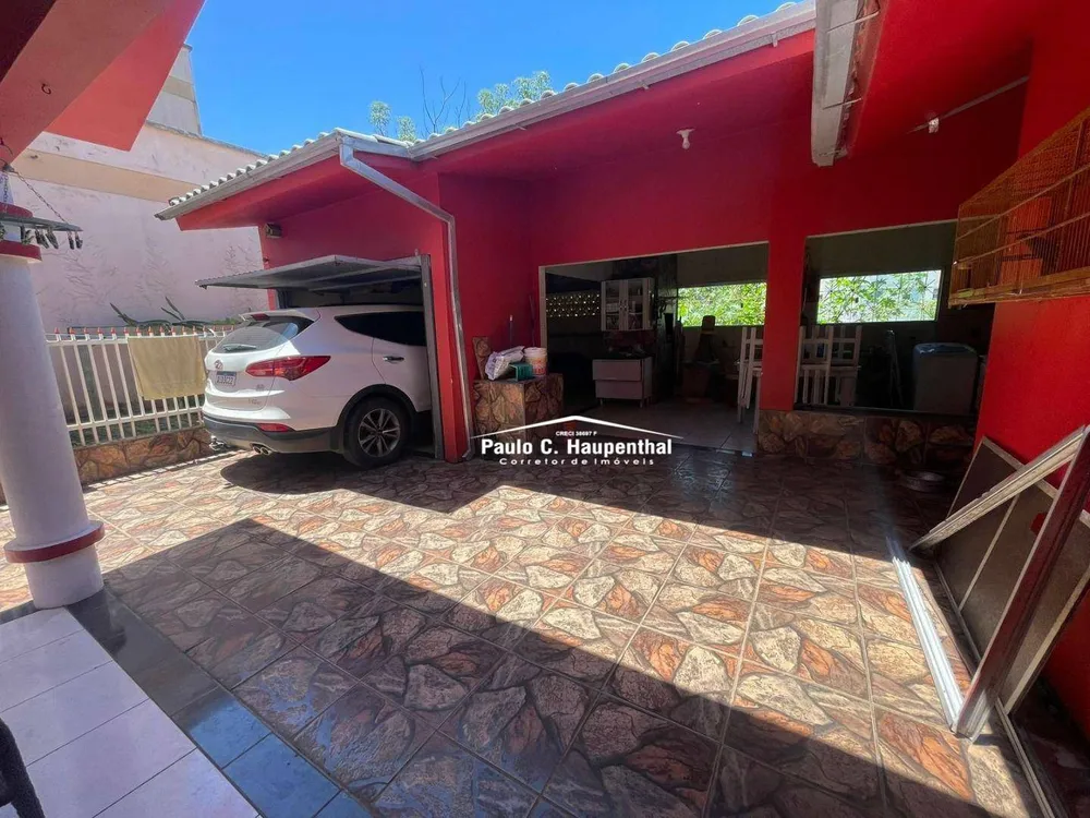 Casa, 3 quartos, 180 m² - Foto 2
