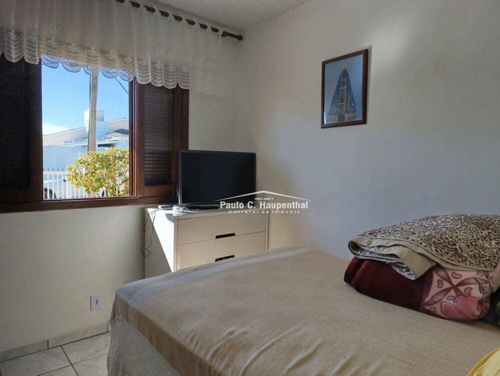 Casa à venda com 3 quartos, 140m² - Foto 2