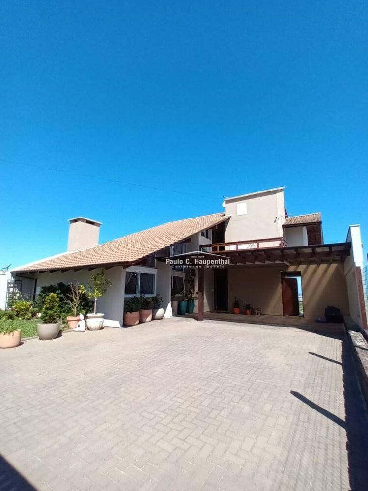 Casa, 3 quartos, 250 m² - Foto 1