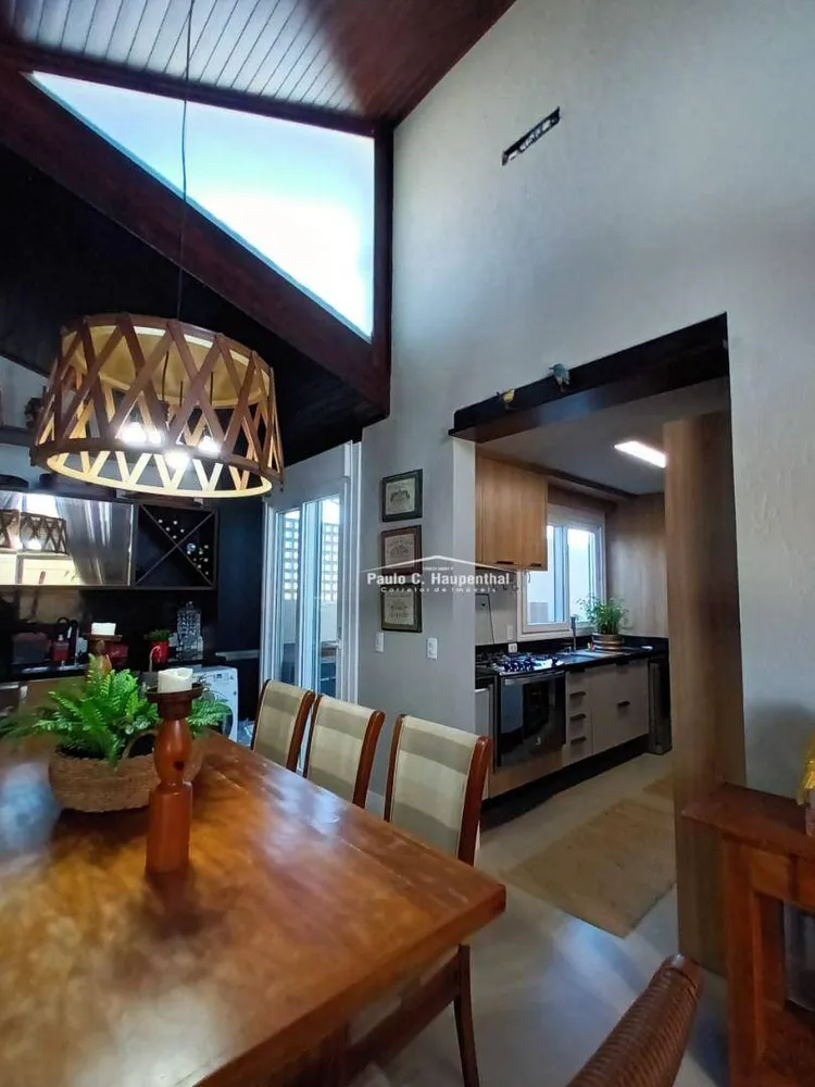 Casa, 3 quartos, 250 m² - Foto 6