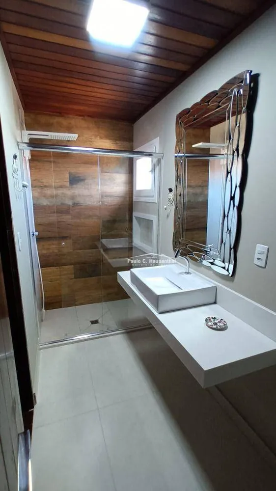Casa, 3 quartos, 250 m² - Foto 16