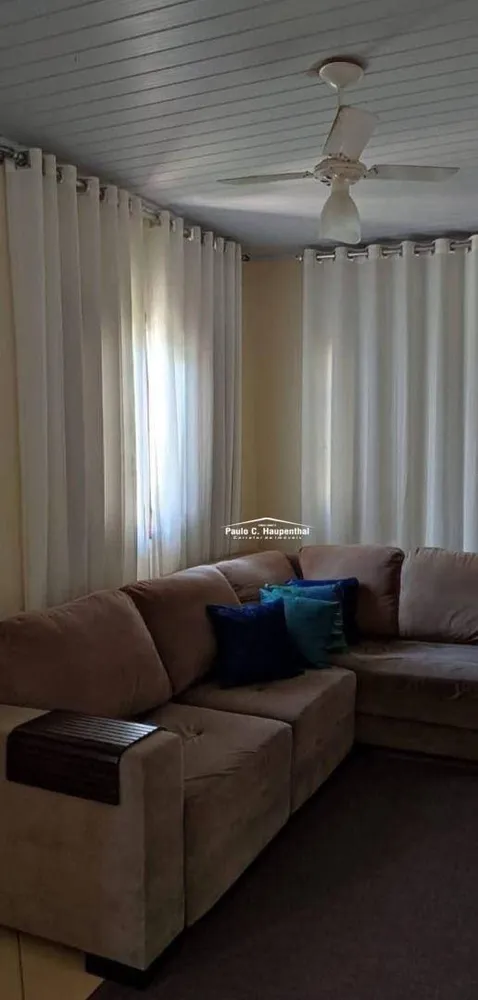 Casa, 3 quartos, 142 m² - Foto 2
