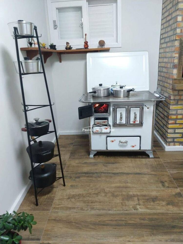 Casa à venda com 2 quartos, 167m² - Foto 3
