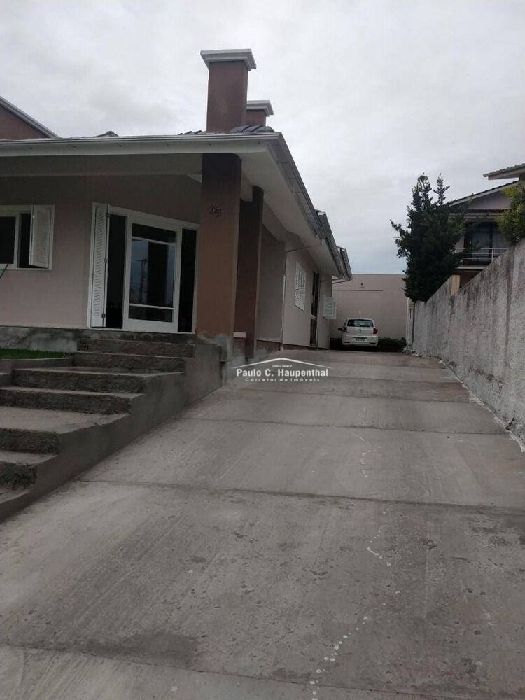 Casa à venda com 2 quartos, 167m² - Foto 1