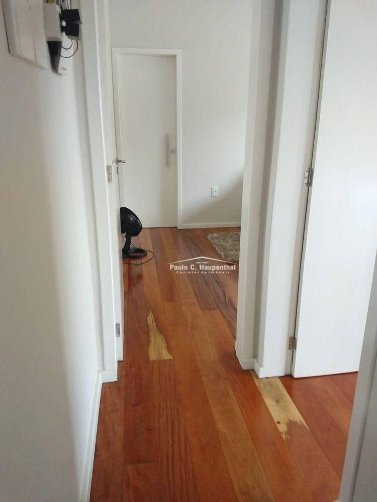 Casa à venda com 2 quartos, 167m² - Foto 4