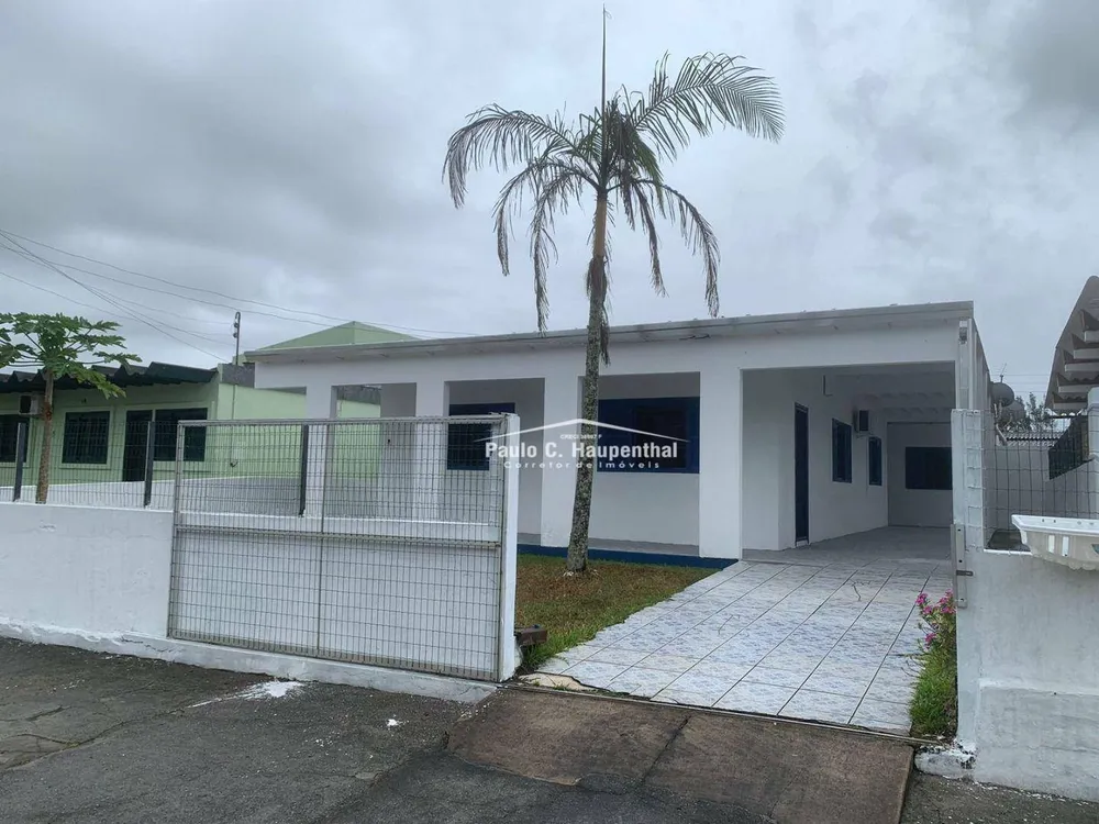 Casa, 6 quartos, 200 m² - Foto 5