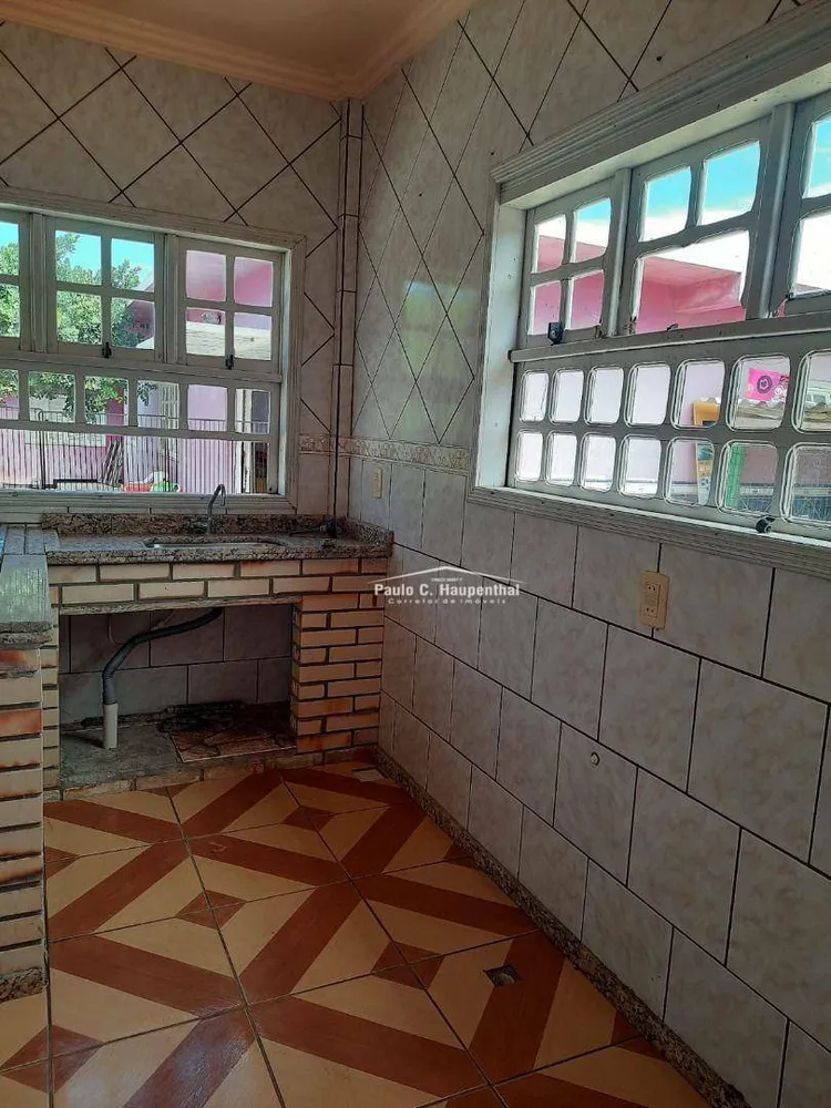 Casa, 4 quartos, 330 m² - Foto 1