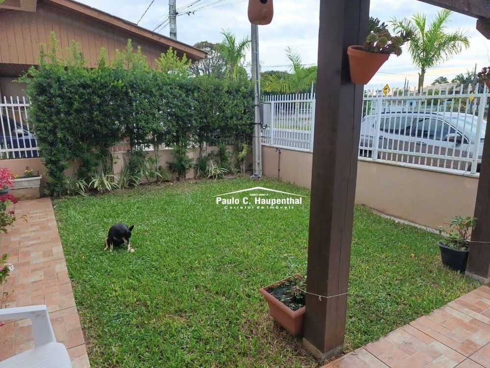 Casa à venda com 4 quartos, 200m² - Foto 3
