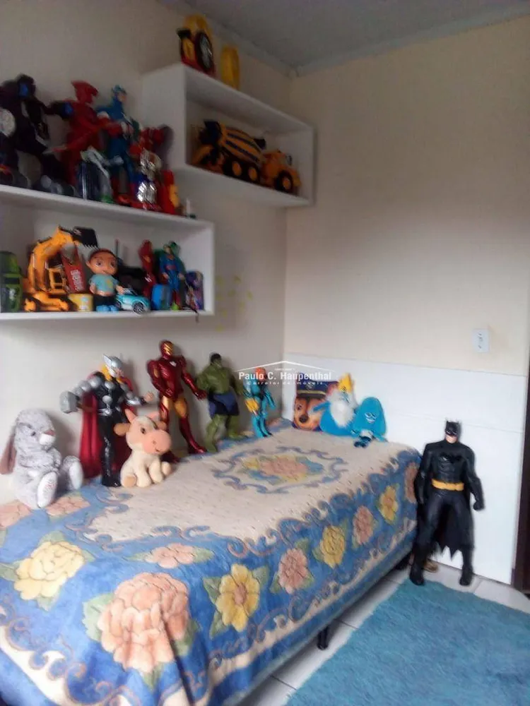 Casa, 3 quartos, 84 m² - Foto 1