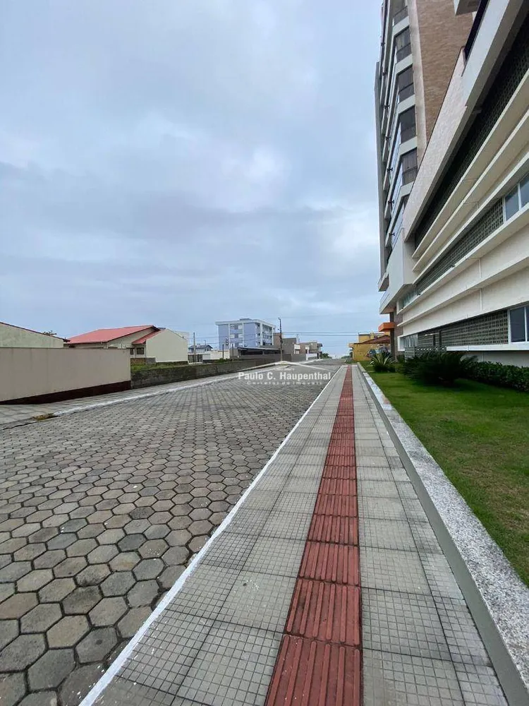 Apartamento, 3 quartos, 130 m² - Foto 1