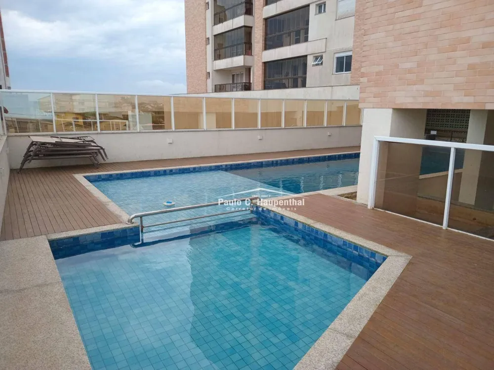 Apartamento, 3 quartos, 130 m² - Foto 1
