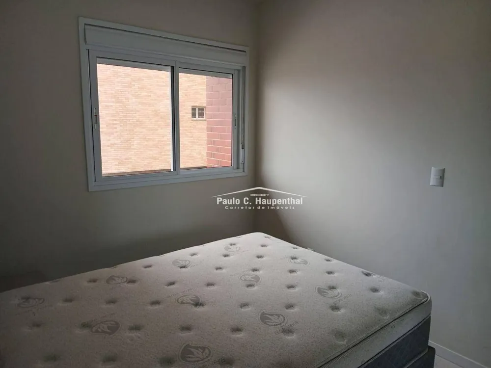 Apartamento, 3 quartos, 130 m² - Foto 2