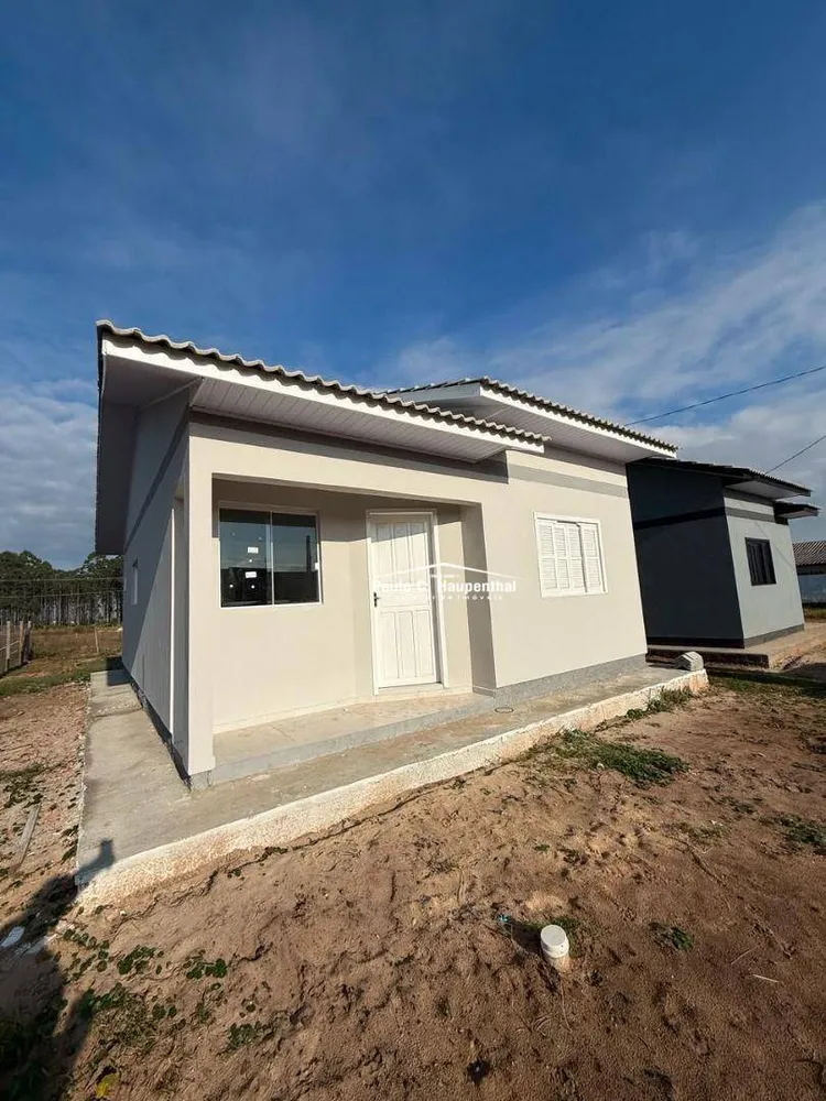 Casa, 2 quartos, 60 m² - Foto 1