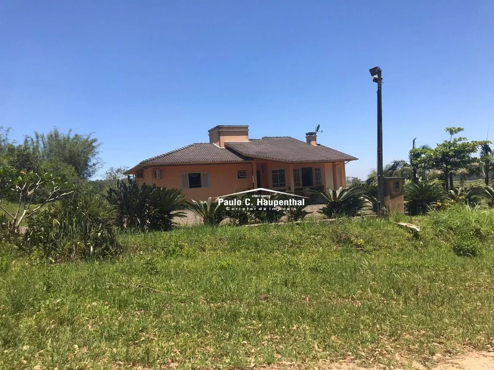 Casa, 3 quartos, 180 m² - Foto 2