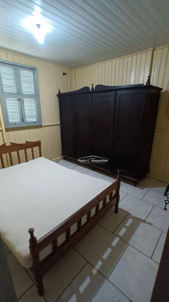 Casa à venda com 5 quartos, 65m² - Foto 7
