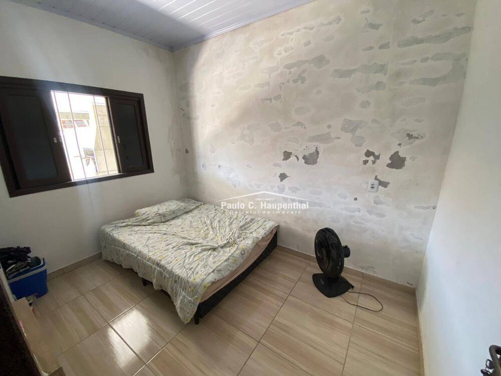 Casa, 2 quartos, 68 m² - Foto 1