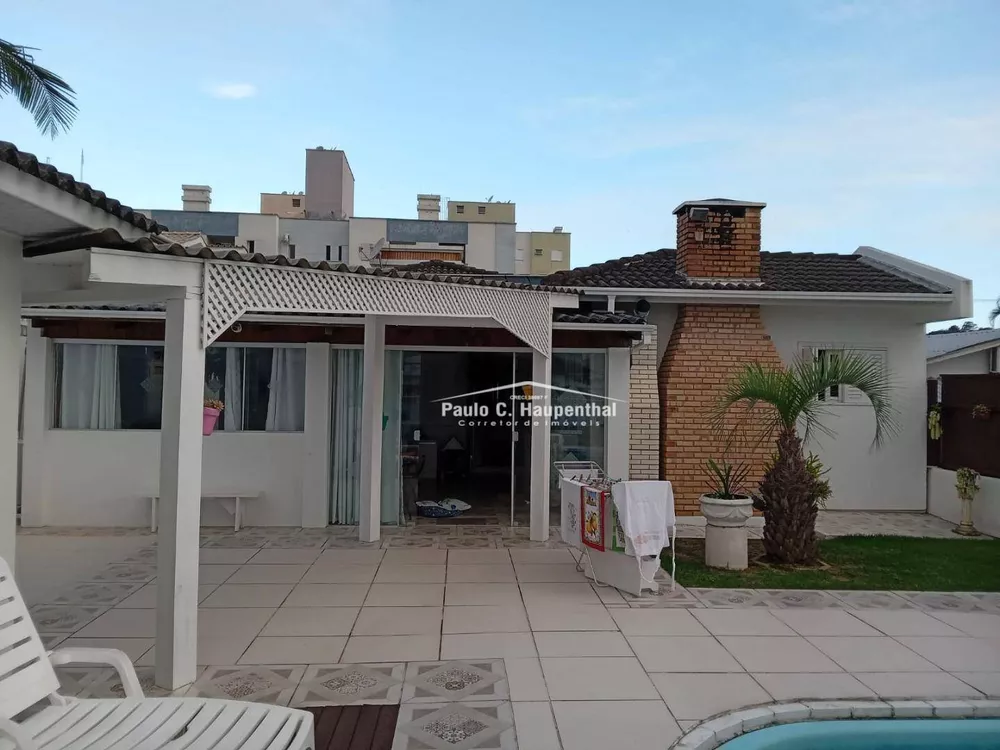 Casa, 3 quartos, 170 m² - Foto 2