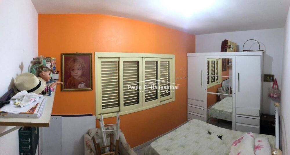 Casa, 5 quartos, 210 m² - Foto 3