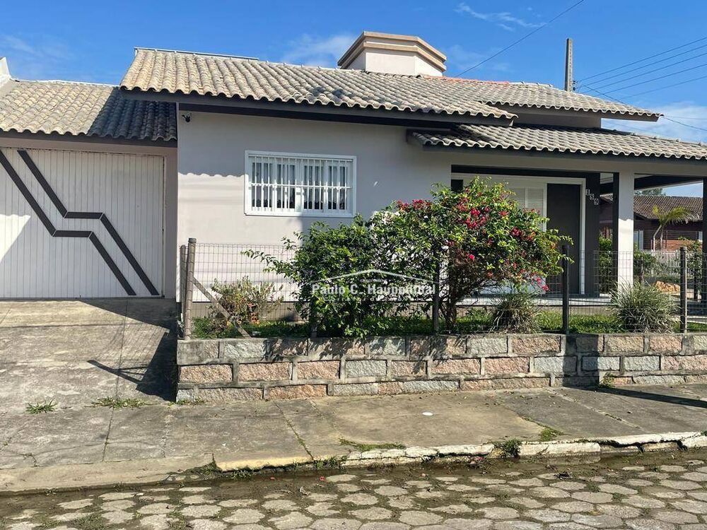 Casa à venda com 2 quartos, 95m² - Foto 2