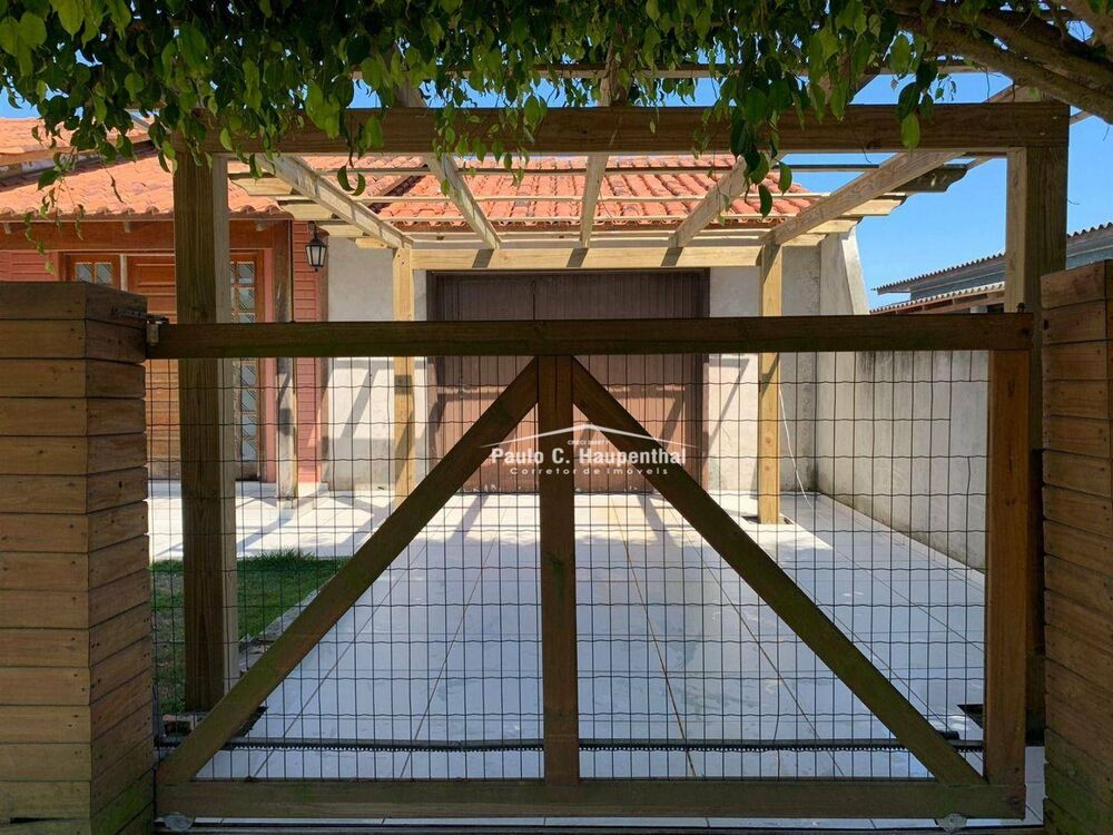 Casa à venda com 3 quartos, 110m² - Foto 4