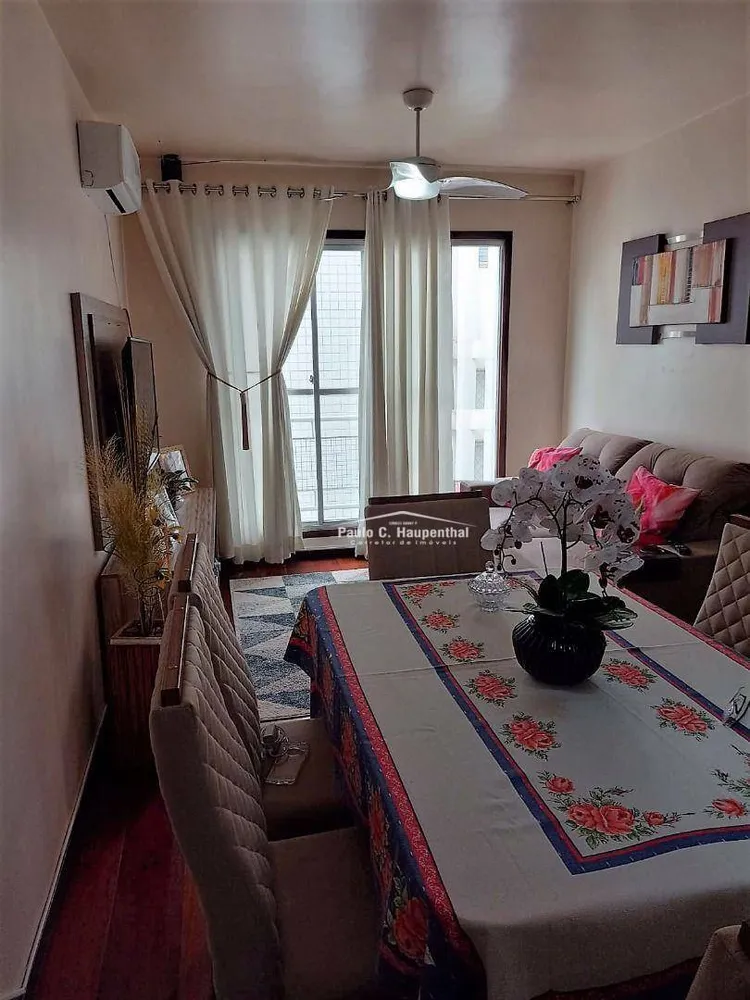 Apartamento, 3 quartos, 131 m² - Foto 2