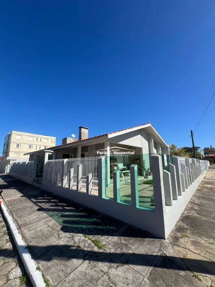Casa, 5 quartos, 201 m² - Foto 1