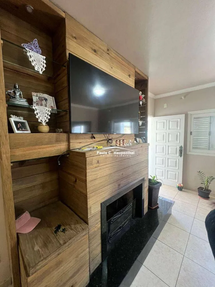 Casa, 5 quartos, 201 m² - Foto 4