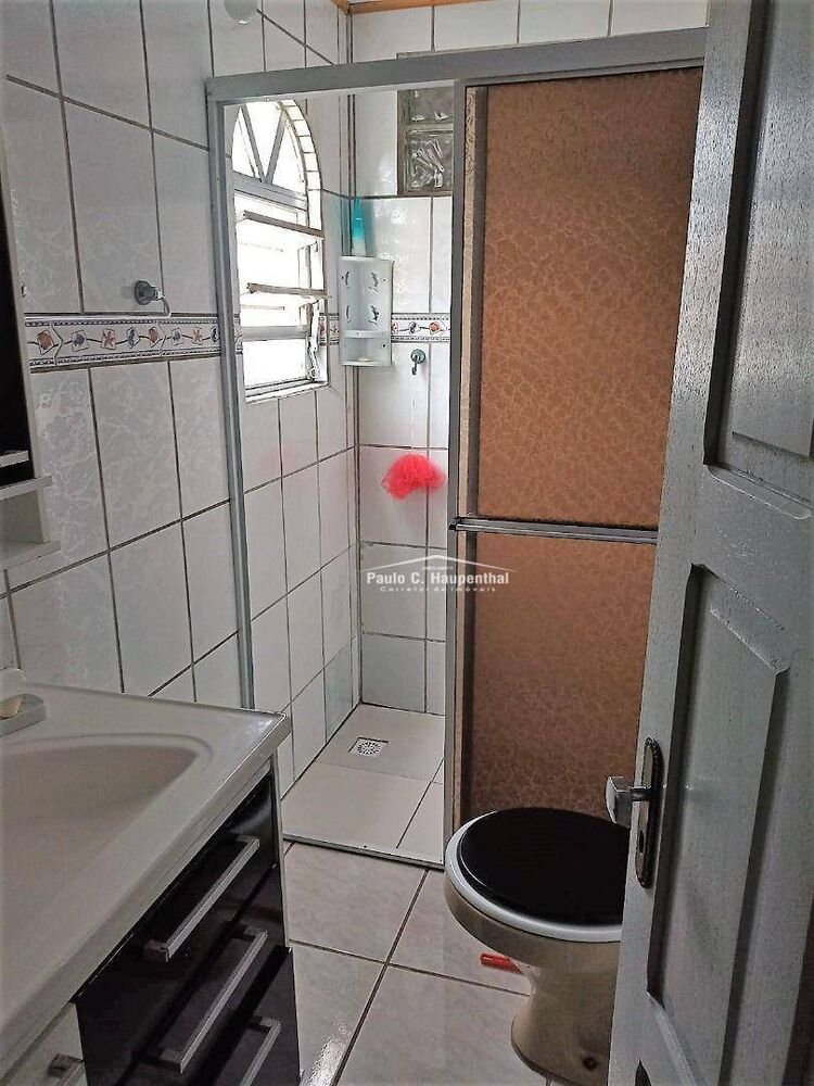 Casa à venda com 2 quartos, 120m² - Foto 4