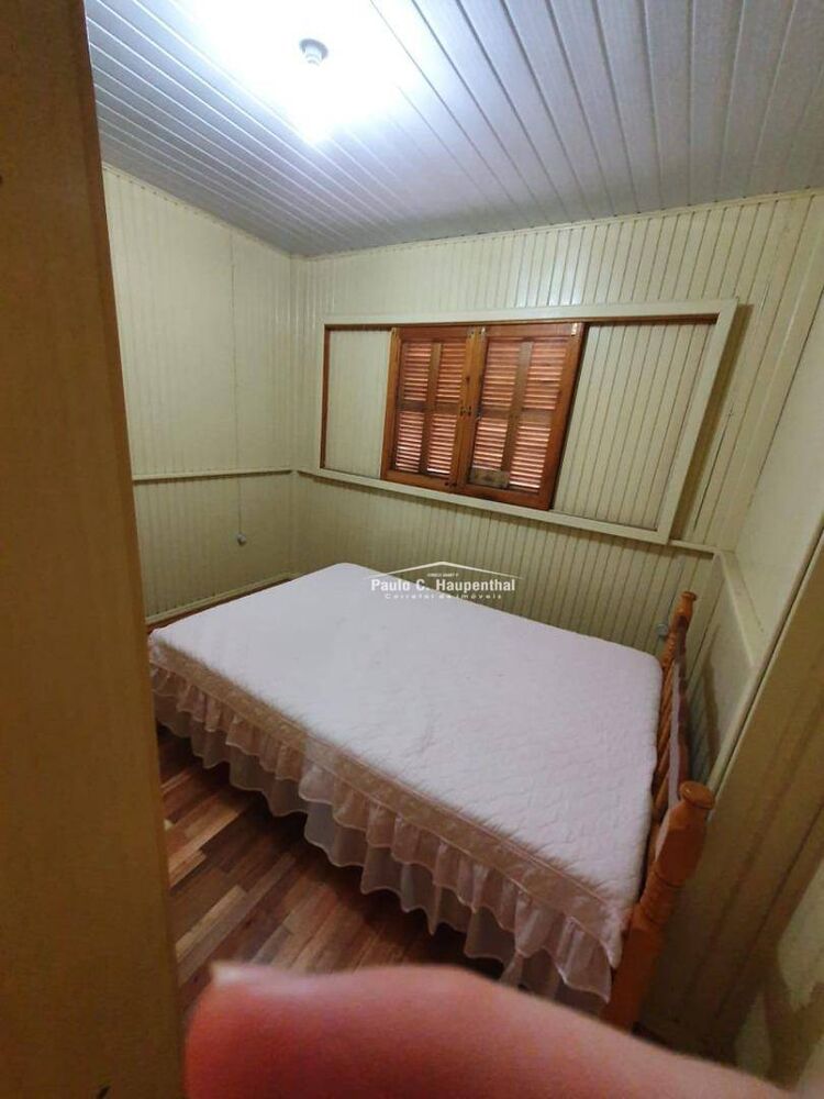 Casa à venda com 2 quartos, 69m² - Foto 4