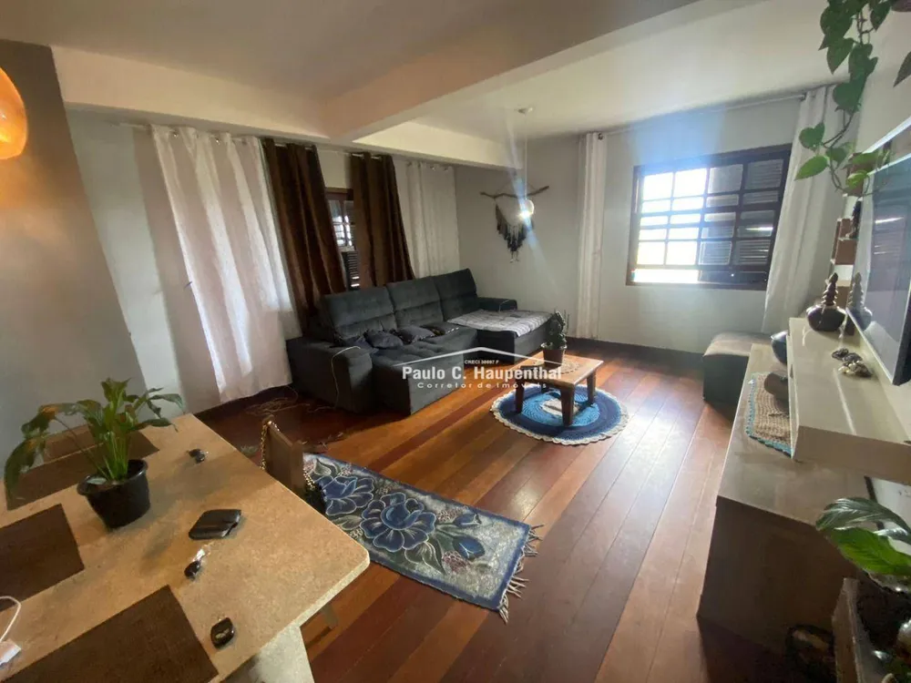 Casa, 4 quartos, 169 m² - Foto 2