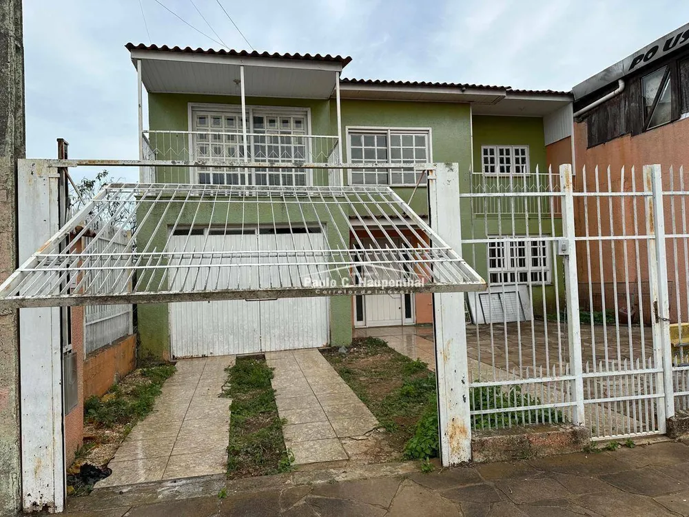 Casa, 3 quartos, 194 m² - Foto 1