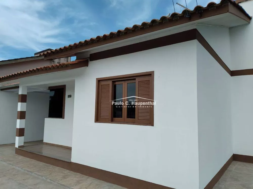 Casa à venda com 2 quartos, 60m² - Foto 3